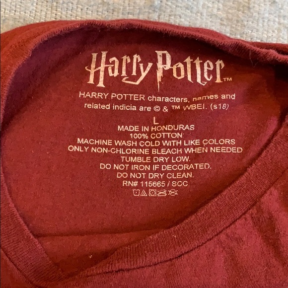 Shirt - Picture 3 of 4